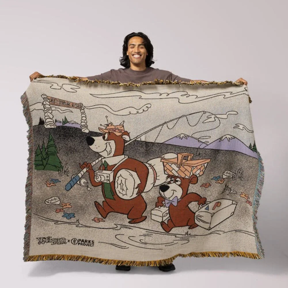 New Parks Project Yogi Bear Woven Blanket outdoor camp exclusive - Picture 1 of 2